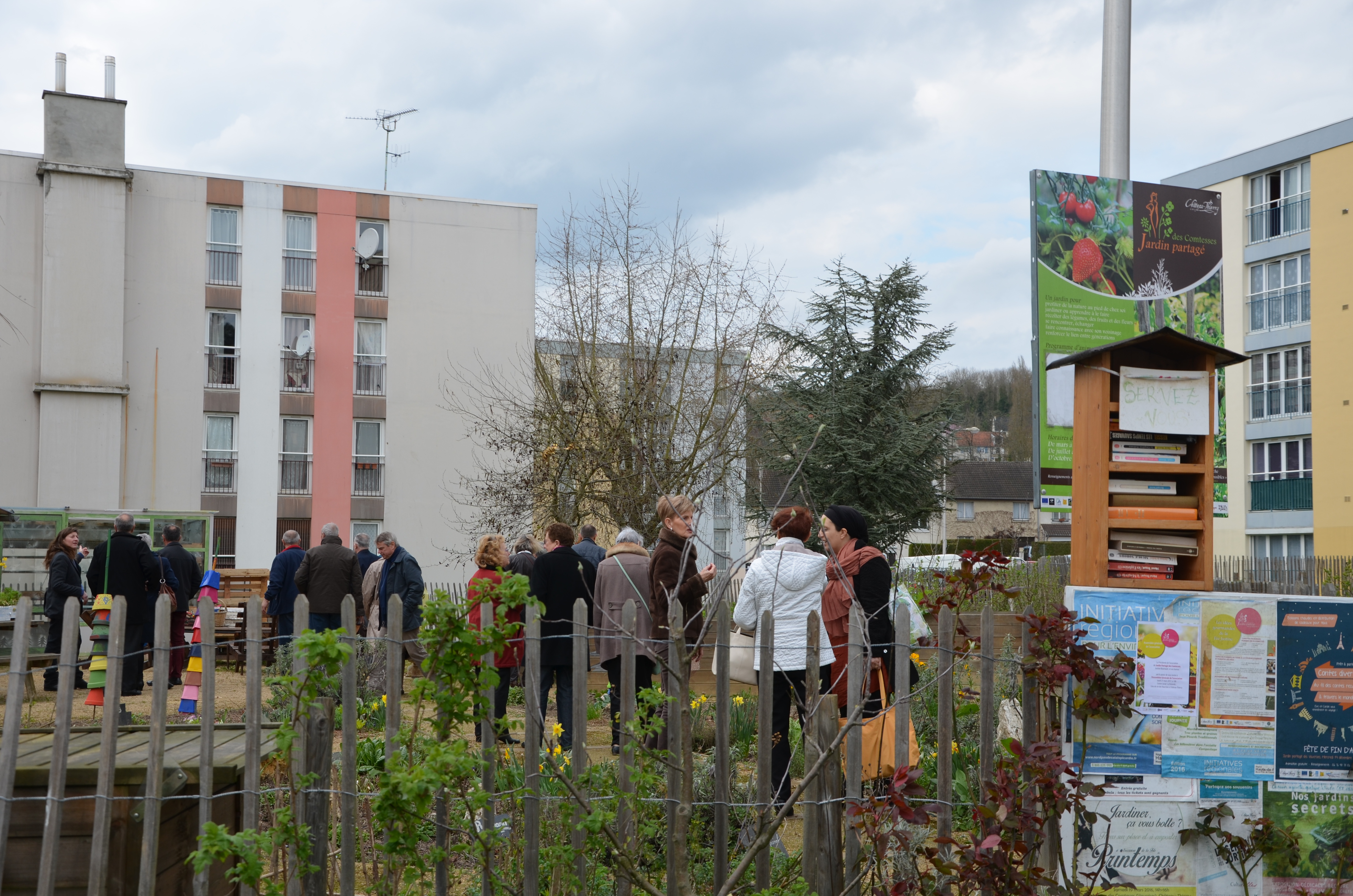 visite du jardin partagé des Comtesses